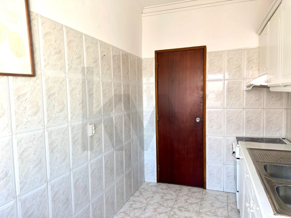 Apartamento T2 para Venda em Almada, Cova da Piedade, Pragal e Cacilhas Foto 9