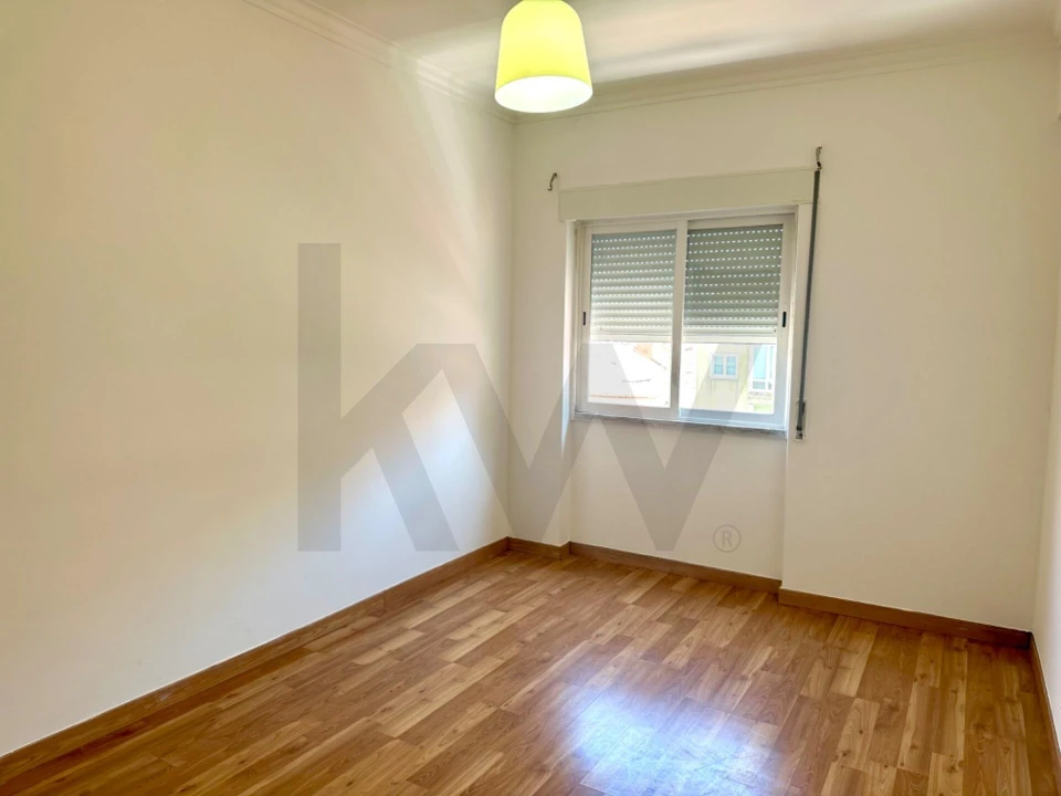Apartamento T2 para Venda em Almada, Cova da Piedade, Pragal e Cacilhas Foto 4