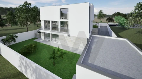 Moradia T4 para Venda em Carvoeira