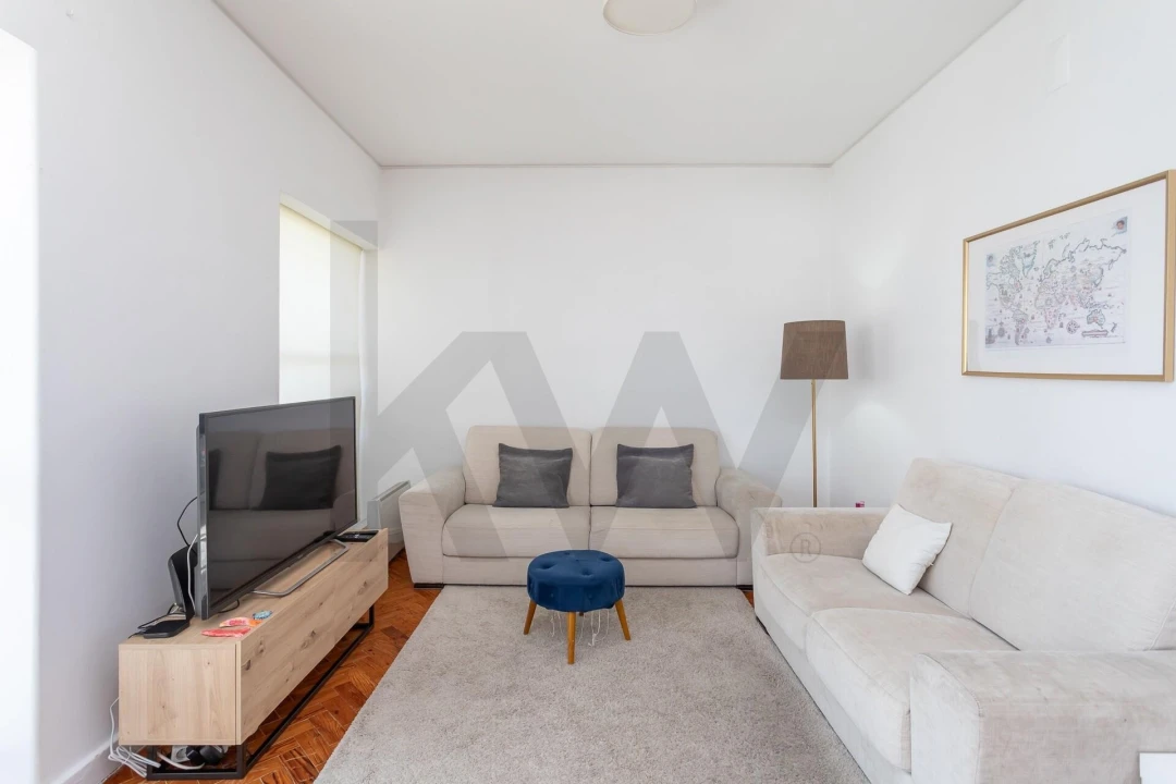 Apartamento T4 para Venda em Alvalade Foto 22