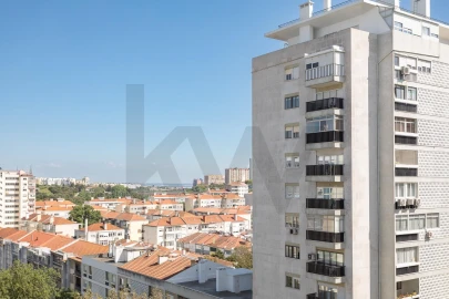 Apartamento T4 para Venda em Alvalade