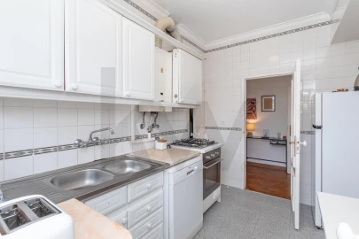 Apartamento T4 para Venda em Alvalade