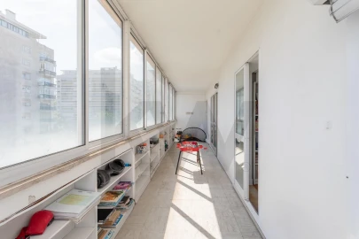 Apartamento T4 para Venda em Alvalade