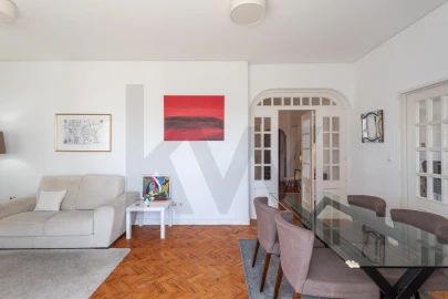 Apartamento T4 para Venda em Alvalade