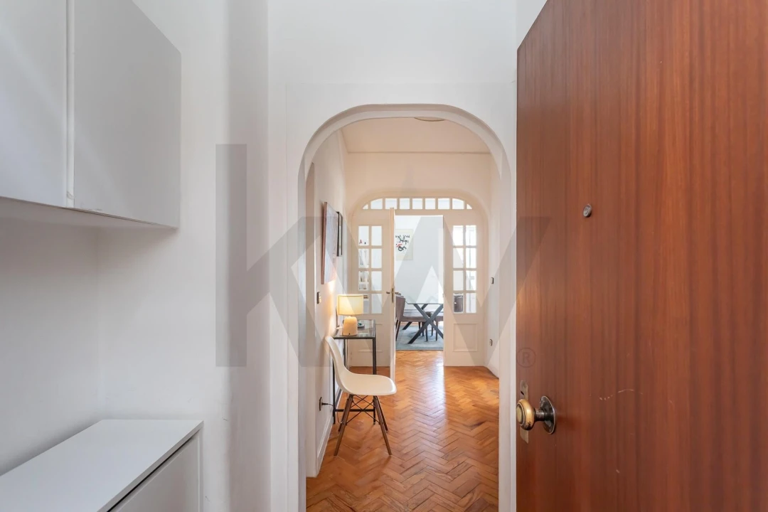 Apartamento T4 para Venda em Alvalade Foto 16