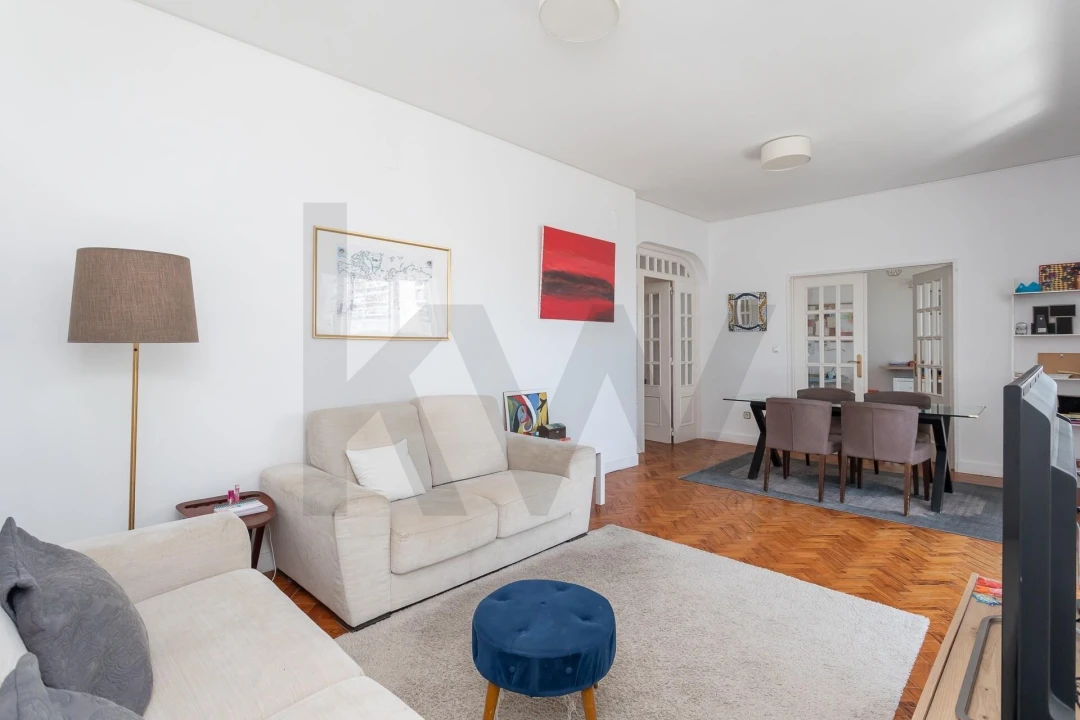 Apartamento T4 para Venda em Alvalade Foto 23