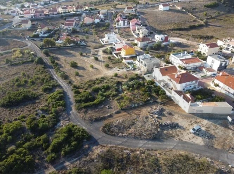 Terreno para Venda em Porto Salvo Foto 9