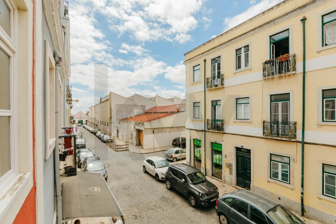Prédio para Venda em Marvila Foto 35