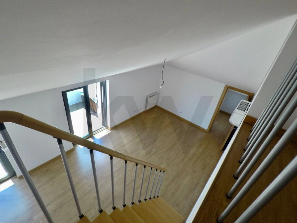 Apartamento T3 para Arrendamento em Alcabideche Foto 11