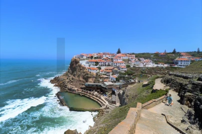 Apartamento T1 para Arrendamento em Colares