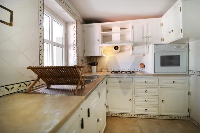 Apartamento T1 para Arrendamento em Colares
