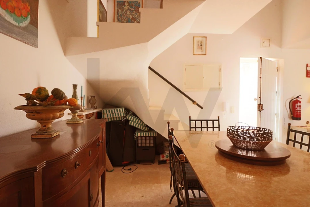 Apartamento T1 para Arrendamento em Colares Foto 12