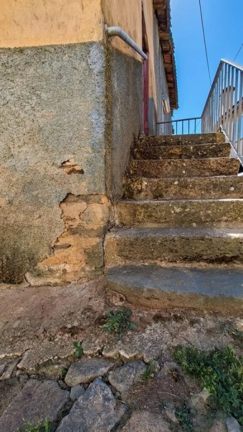Moradia T3 para Venda em Salsas