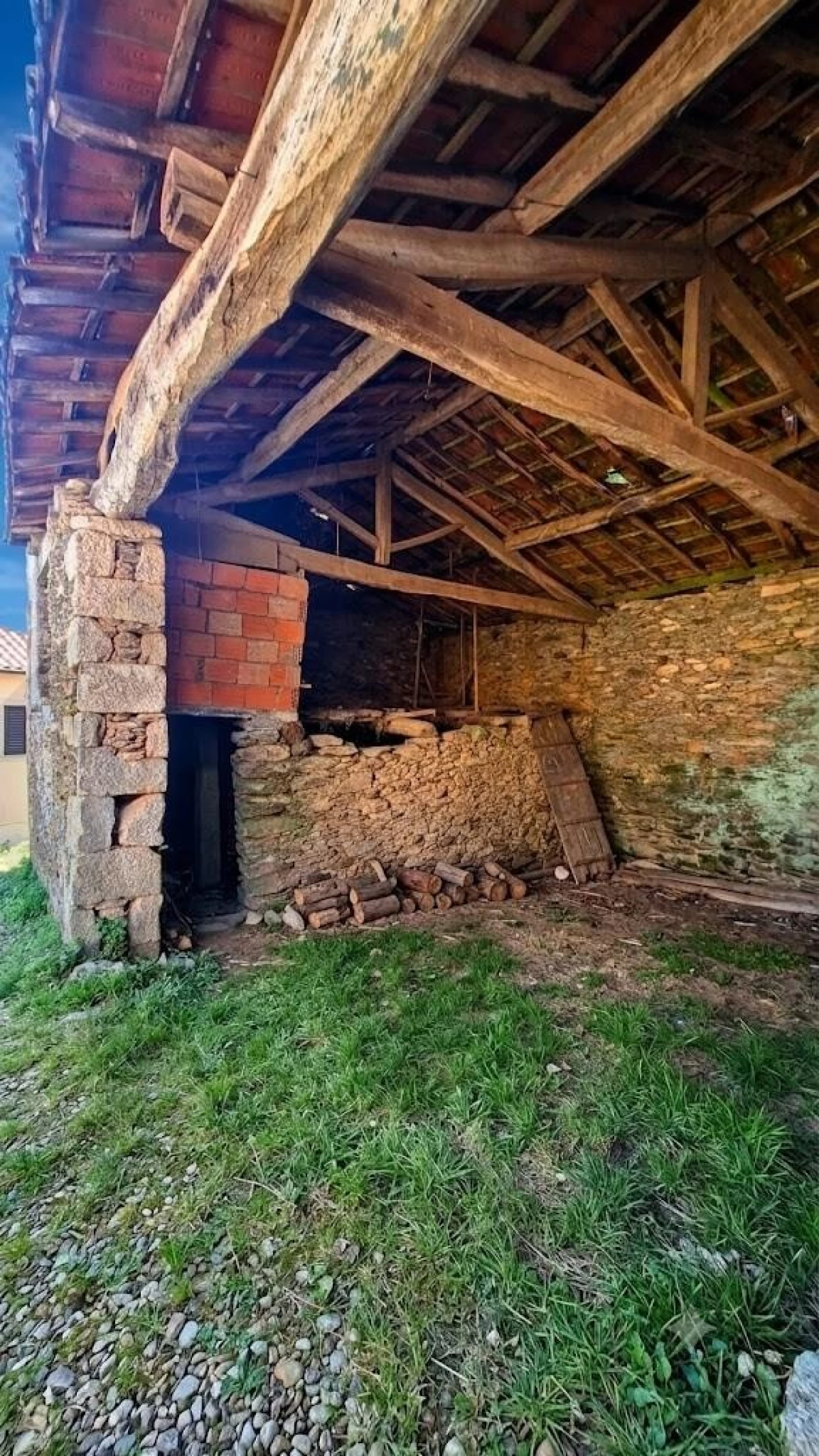 Moradia T3 para Venda em Salsas Foto 6