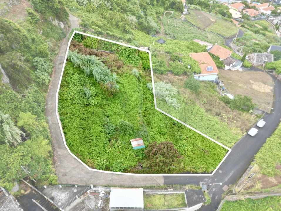 Terreno para Venda em Porto da Cruz Foto 18