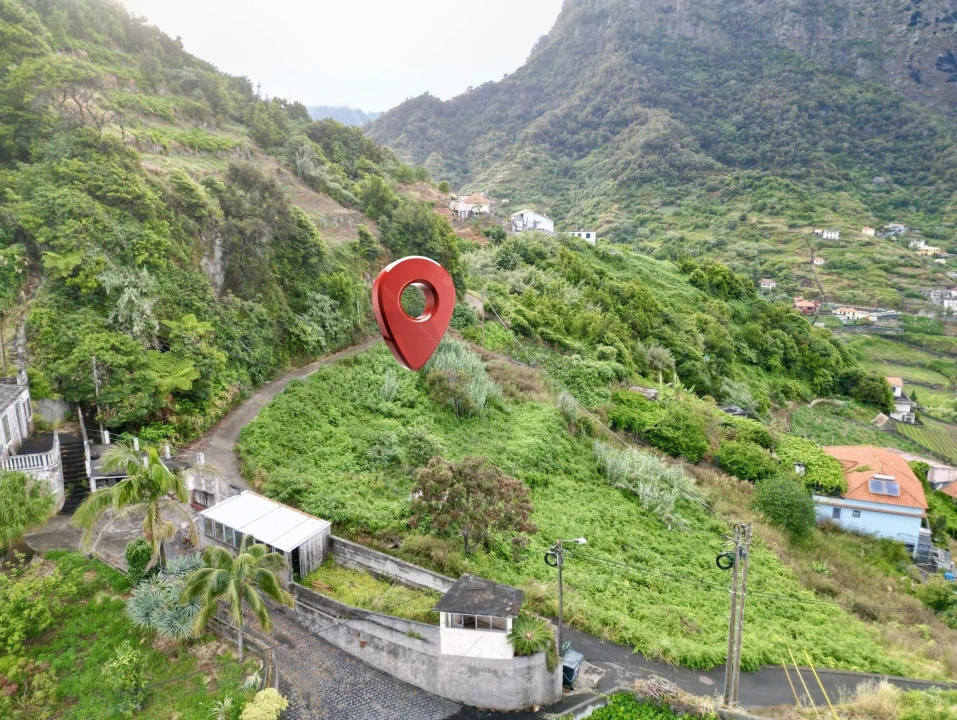 Terreno para Venda em Porto da Cruz Foto 17
