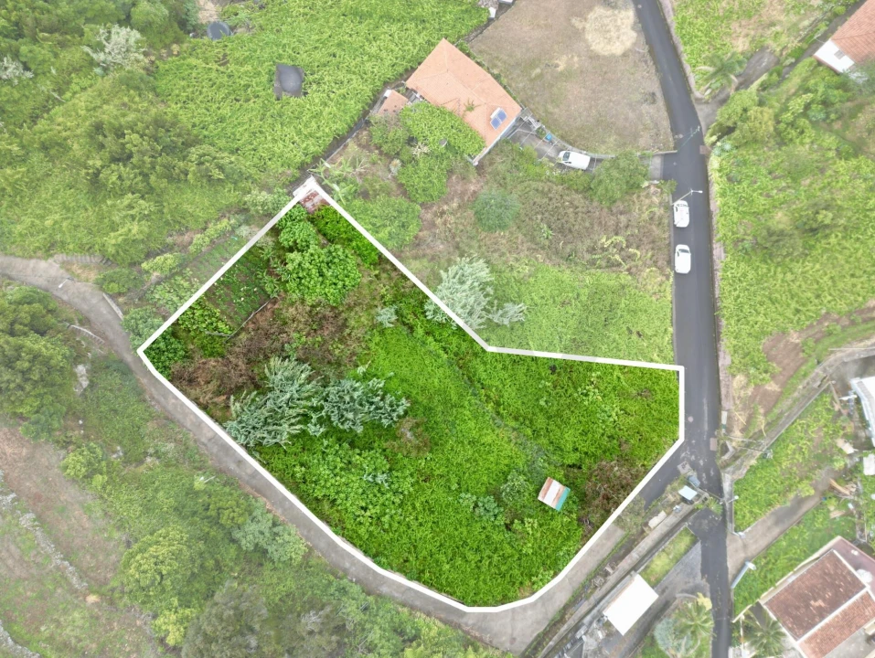 Terreno para Venda em Porto da Cruz Foto 26
