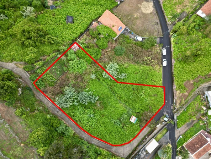 Terreno para Venda em Porto da Cruz Foto 9
