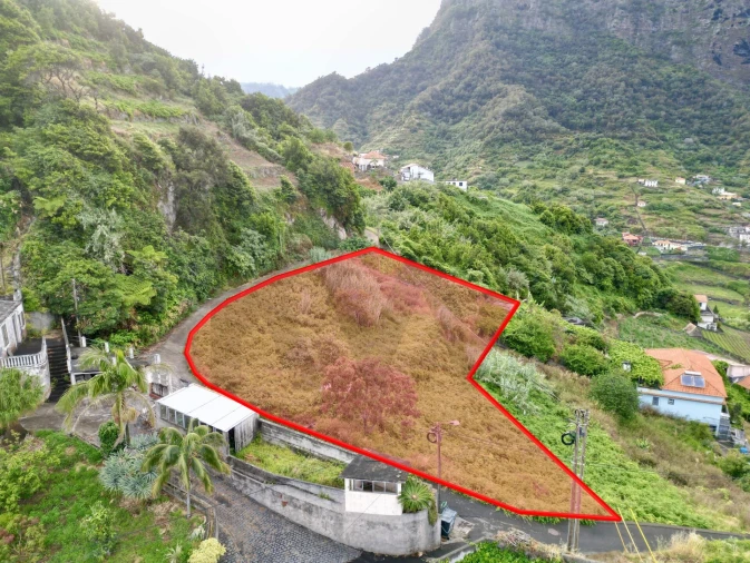 Terreno para Venda em Porto da Cruz Foto 6
