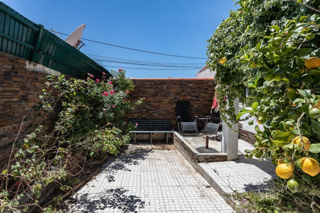 Moradia T2 para Venda em Alcabideche Foto 11