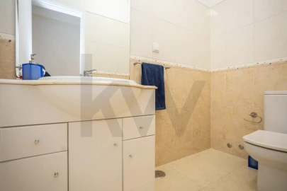 Moradia T3 para Venda em Corroios
