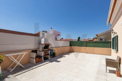 Moradia T3 para Venda em Azeitão (São Lourenço e São Simão)