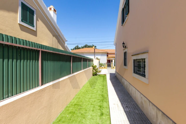 Moradia T3 para Venda em Azeitão (São Lourenço e São Simão) Foto 9