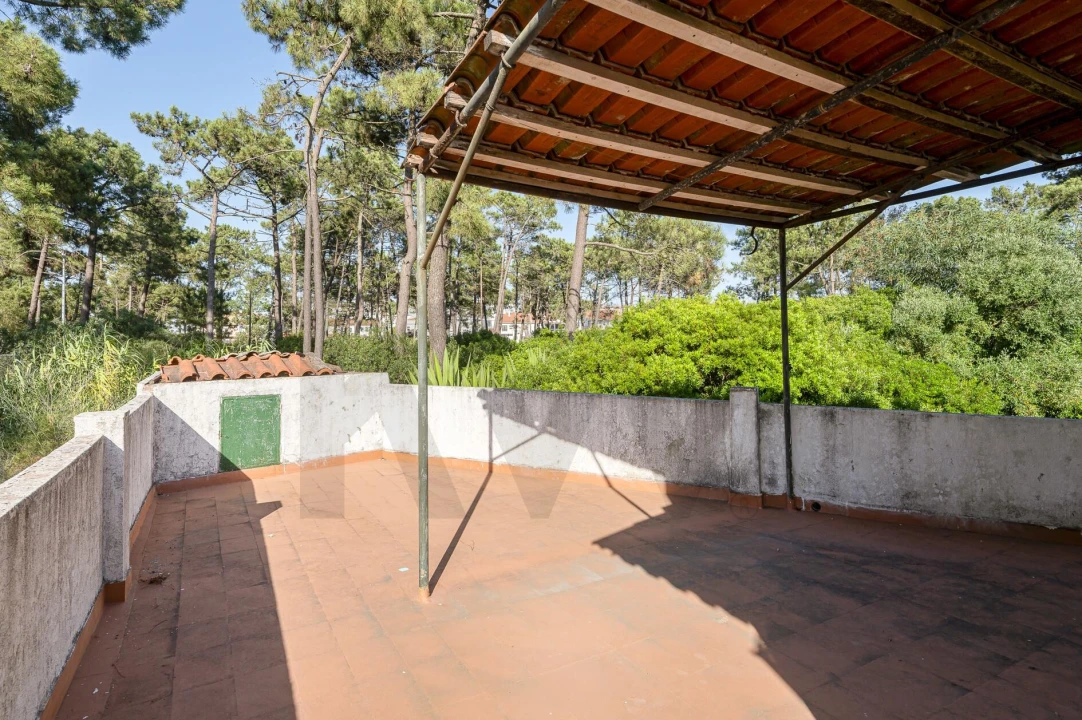 Moradia T3 para Venda em Charneca de Caparica e Sobreda Foto 18