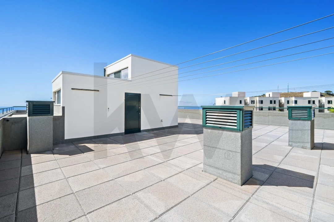 Apartamento T3 para Venda em São Martinho Foto 31