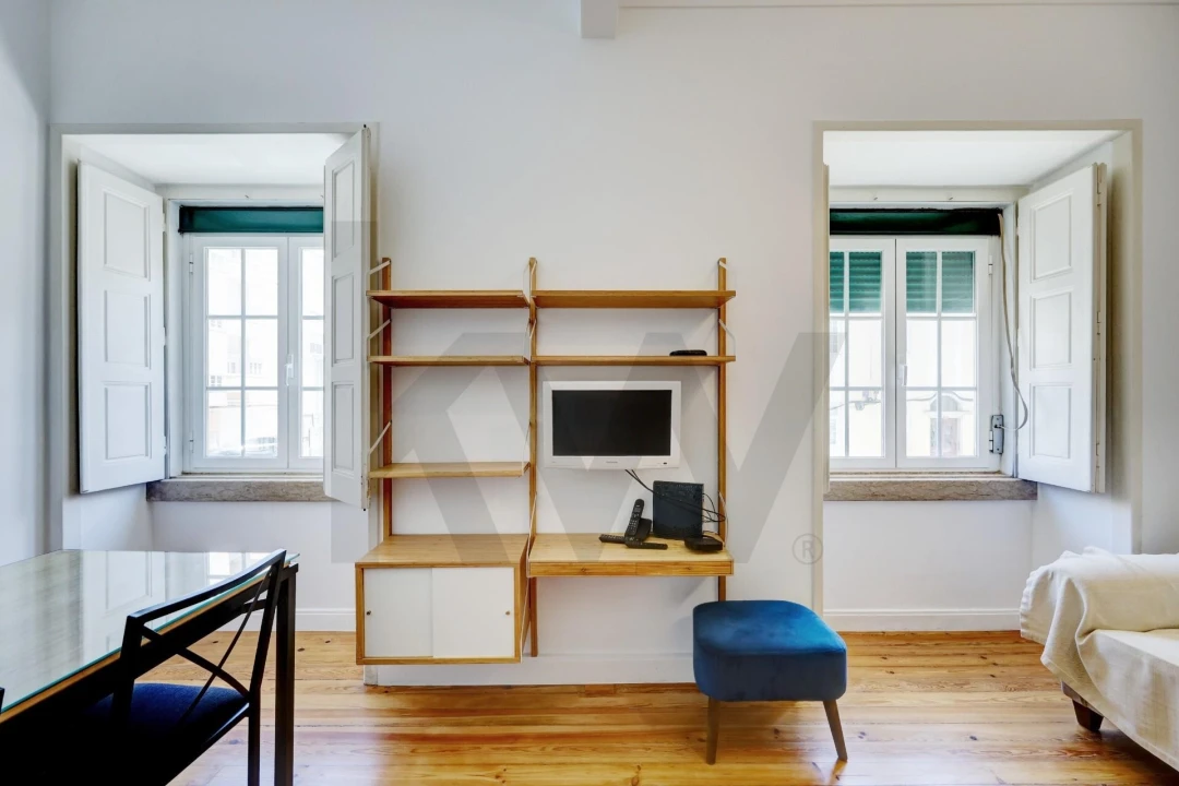 Apartamento T3 para Arrendamento em Campo de Ourique Foto 2