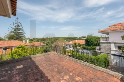 Moradia T5 para Venda em Belém