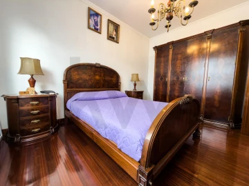 Moradia T3 para Venda em Ponta Delgada (São José)