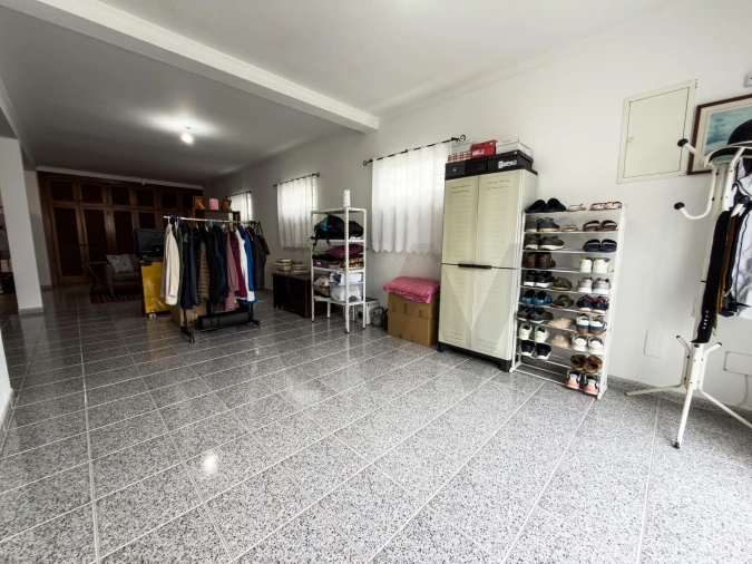 Moradia T3 para Venda em Ponta Delgada (São José) Foto 39