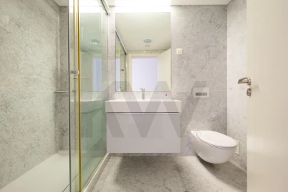 Apartamento T2 para Arrendamento em Sacavém e Prior Velho