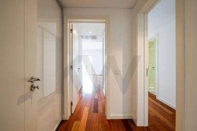 Apartamento T2 para Arrendamento em Sacavém e Prior Velho