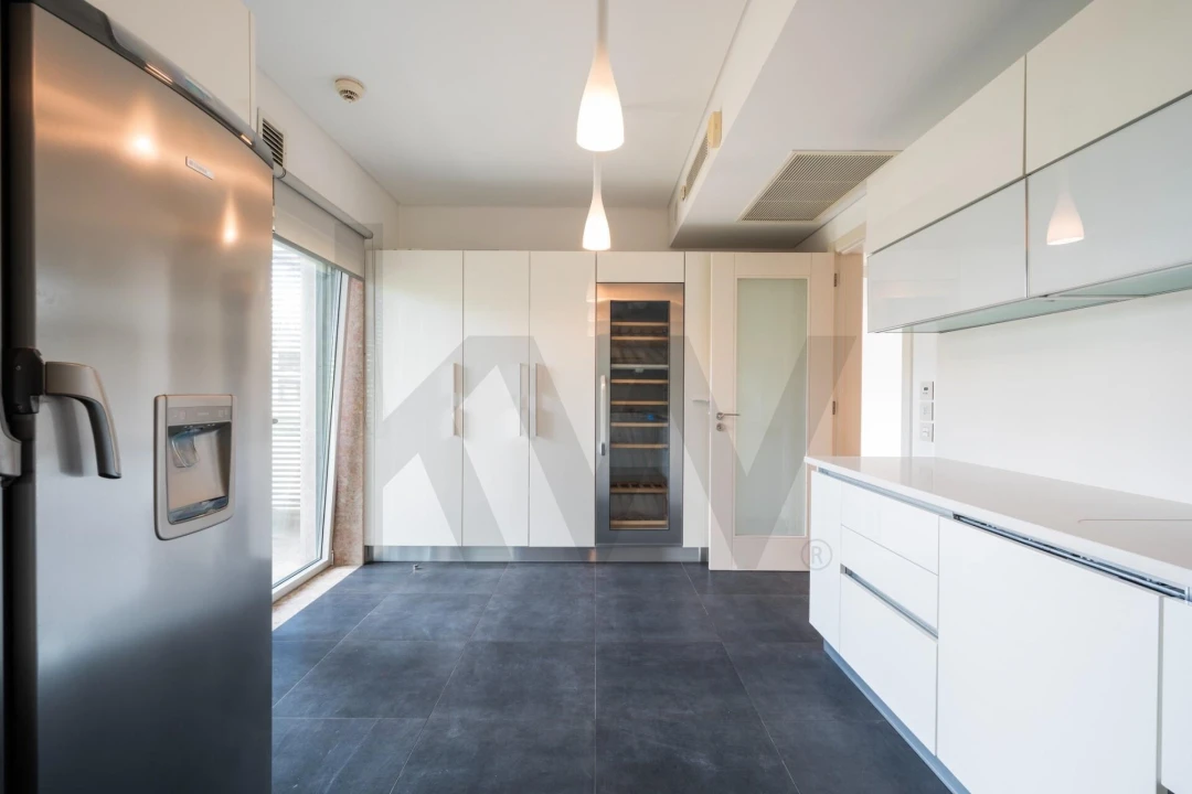 Apartamento T2 para Arrendamento em Sacavém e Prior Velho Foto 14