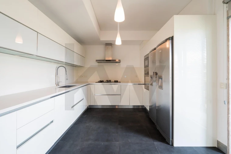 Apartamento T2 para Arrendamento em Sacavém e Prior Velho Foto 13