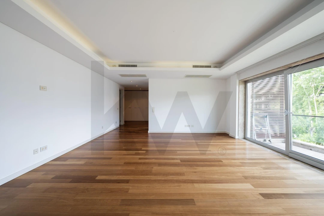 Apartamento T2 para Arrendamento em Sacavém e Prior Velho Foto 16