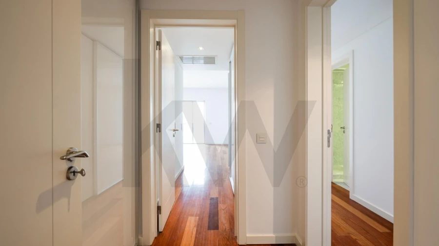 Apartamento T2 para Arrendamento em Sacavém e Prior Velho