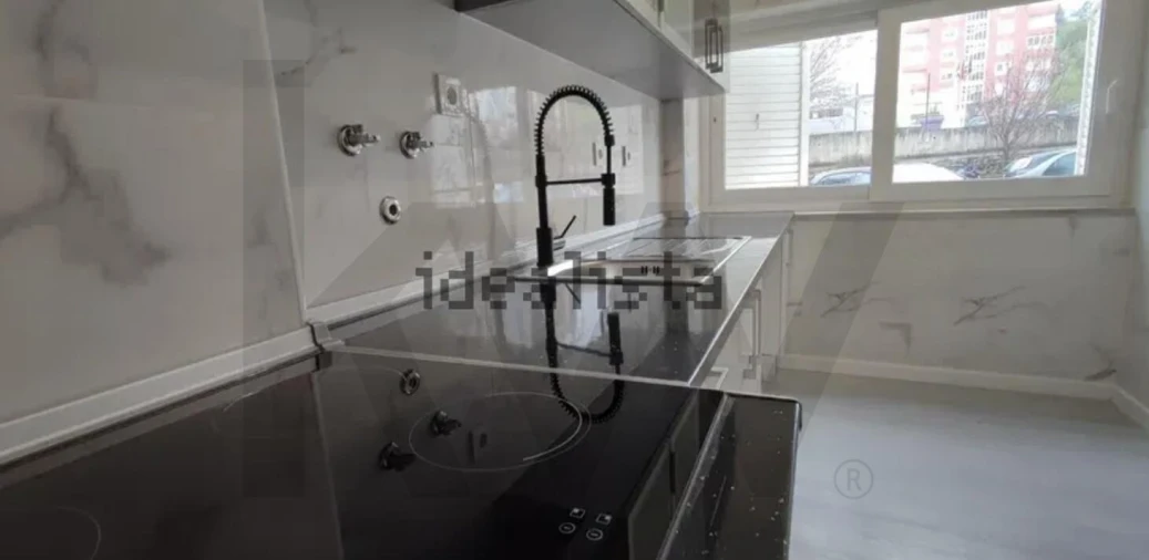 Apartamento T3 para Venda em Laranjeiro e Feijó Foto 20