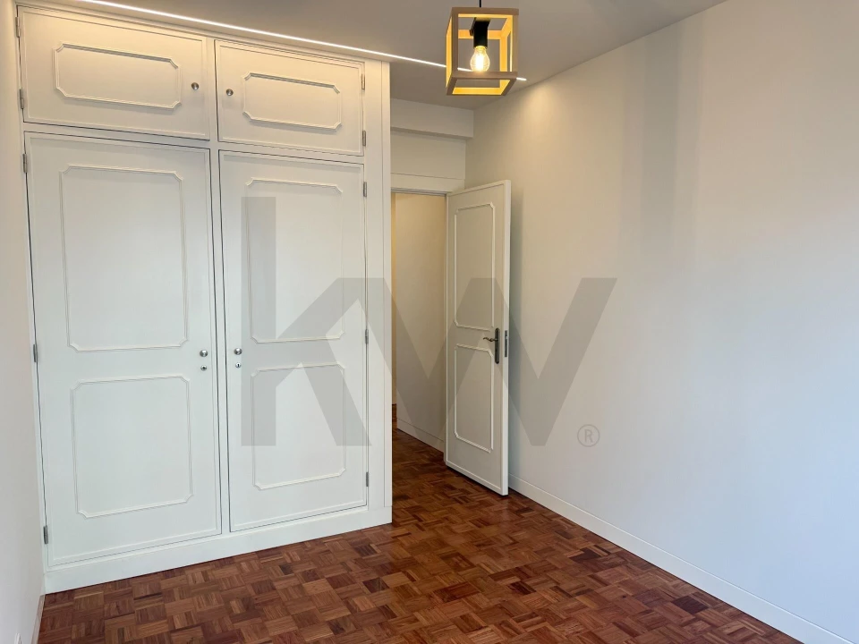 Apartamento T3 para Arrendamento em São Domingos de Benfica Foto 37