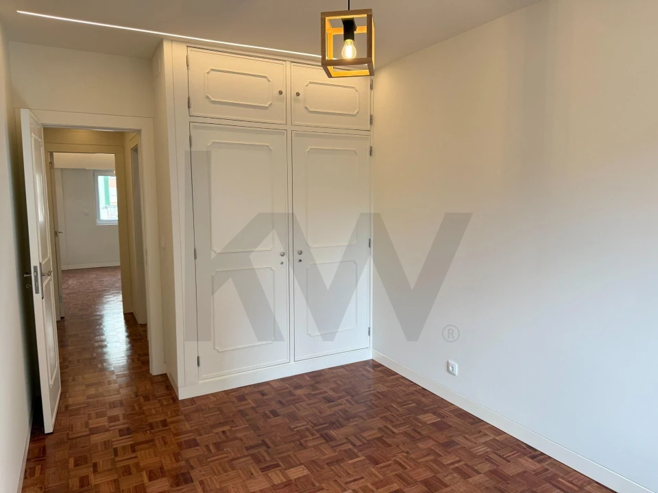 Apartamento T3 para Arrendamento em São Domingos de Benfica Foto 30