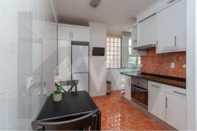 Apartamento T2 para Arrendamento em Algés, Linda-A-Velha e Cruz Quebrada-Dafundo
