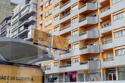 Apartamento T2 para Arrendamento em Algés, Linda-A-Velha e Cruz Quebrada-Dafundo