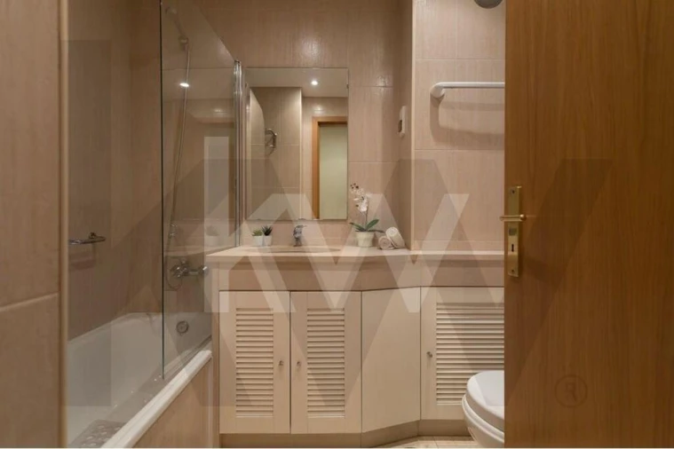 Apartamento T2 para Arrendamento em Algés, Linda-A-Velha e Cruz Quebrada-Dafundo Foto 33