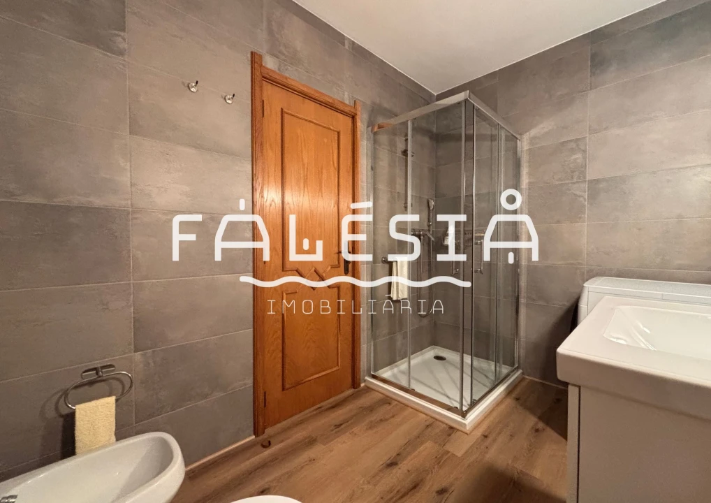 Apartamento T2 para Venda em Albufeira e Olhos de Água Foto 11