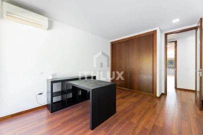 Moradia T4 para Venda em Lomar e Arcos