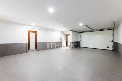 Moradia T4 para Venda em Lomar e Arcos