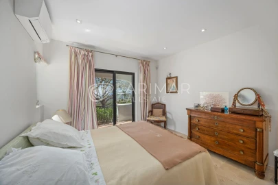 Moradia T3 para Venda em Loule (São Sebastião)