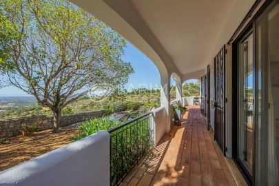 Moradia T3 para Venda em Loule (São Sebastião)